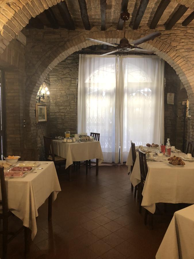 Locanda Il Pino San Gimignano Exteriér fotografie